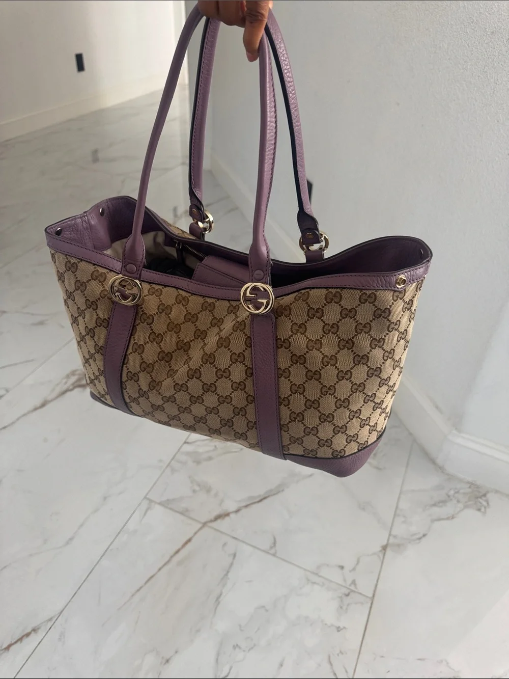 Gucci Beige GG Canvas Tote with Purple Trim and Gold Hardware - Picture 1 of 13